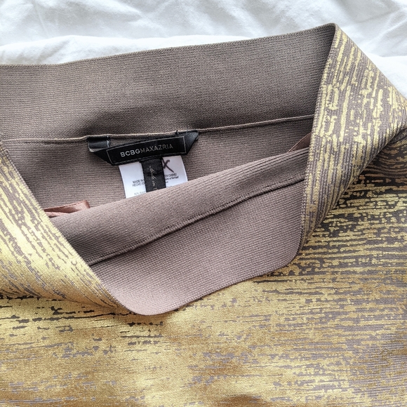 BCBGMaxAzria Silvie Power Skirt - Picture 7 of 9